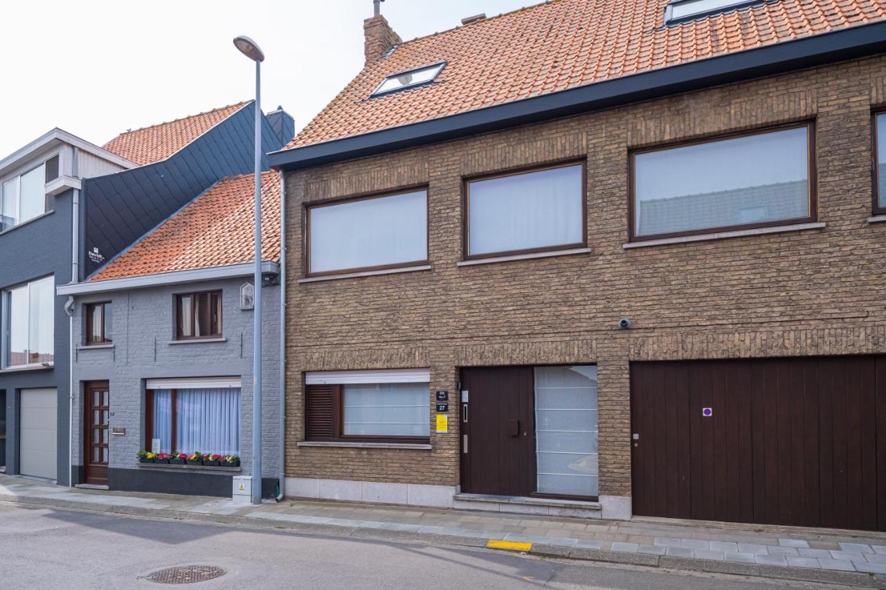 Family Appartement 'Marieo' With Game Room And Outdoor Facilities Gistel Exterior photo