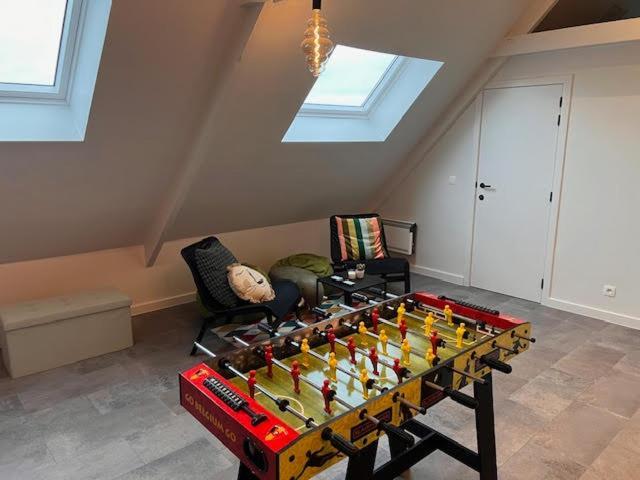 Family Appartement 'Marieo' With Game Room And Outdoor Facilities Gistel Exterior photo